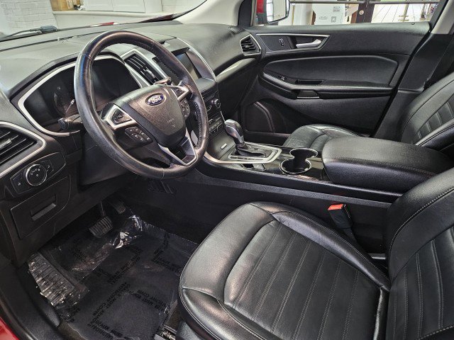 Used 2017 Ford Edge SEL w/ Equipment Group 201A image 8