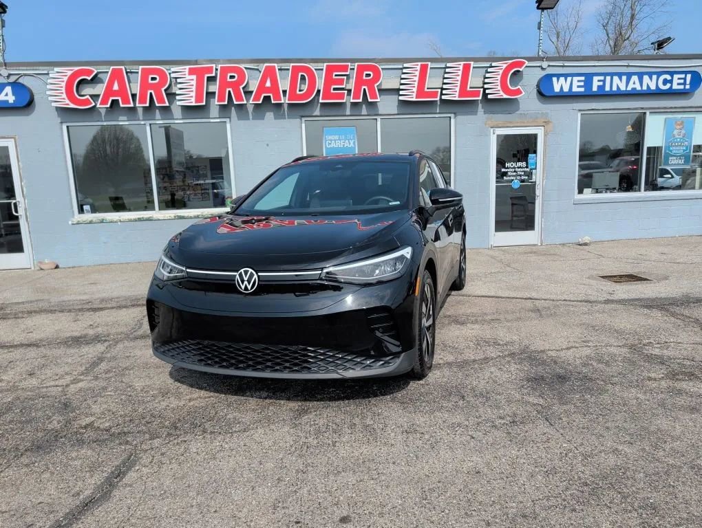 Used 2024 Volkswagen ID.4 2WD image 2