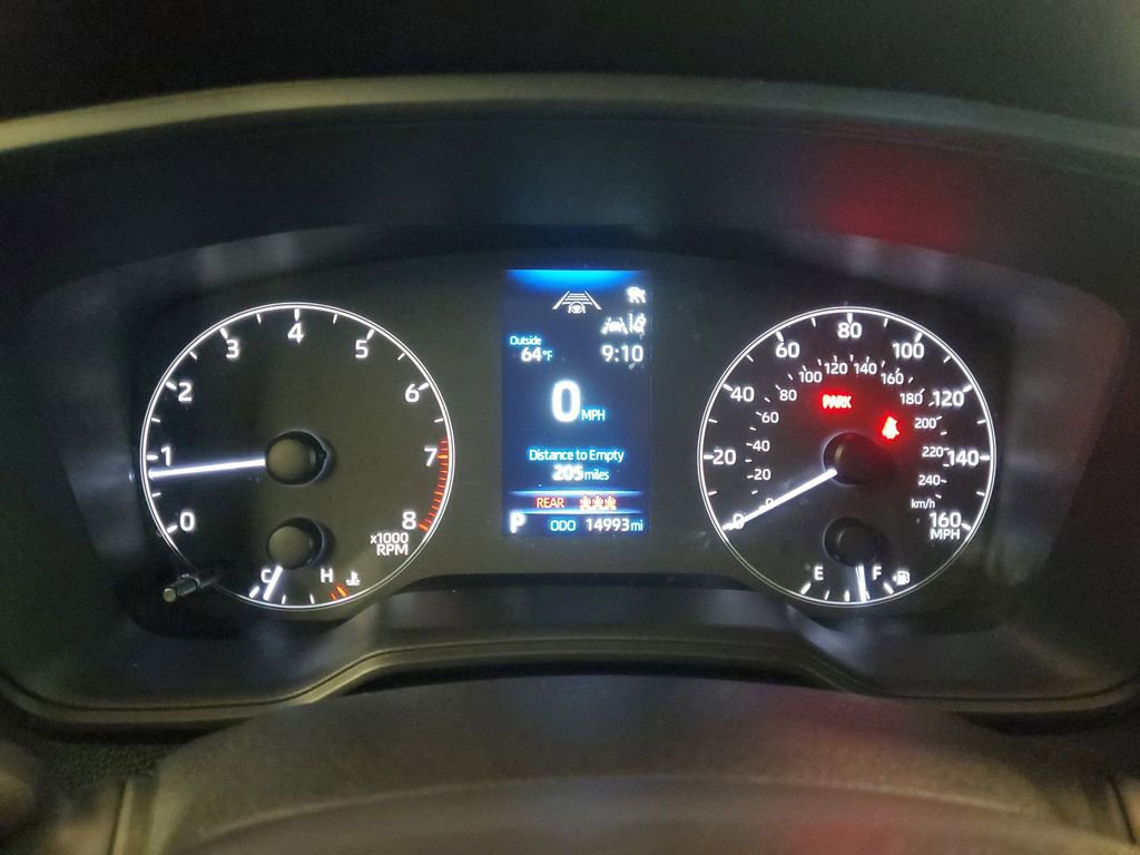 Used 2024 Toyota Corolla Cross LE image 22