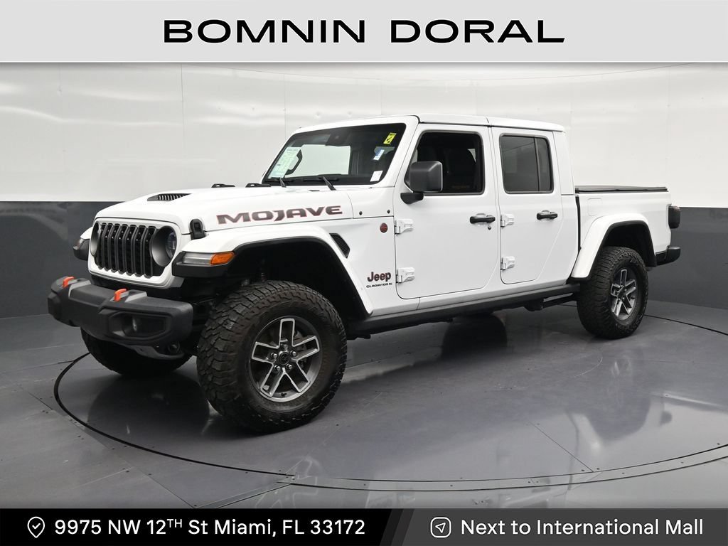 Used 2025 Jeep Gladiator Mojave w/ Convenience Group
