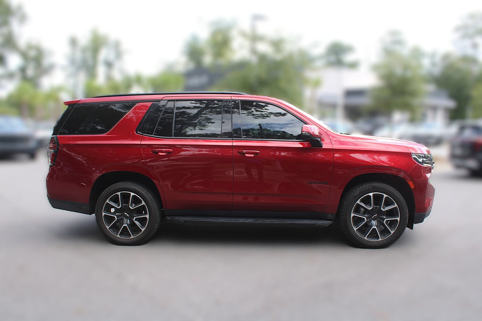 Used 2022 Chevrolet Tahoe RST w/ Luxury Package RWD image 15