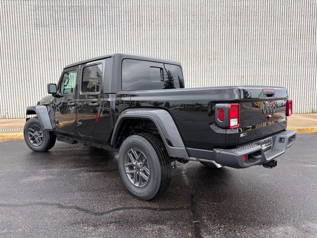New 2026 Jeep Gladiator Sport AWD/4WD image 3