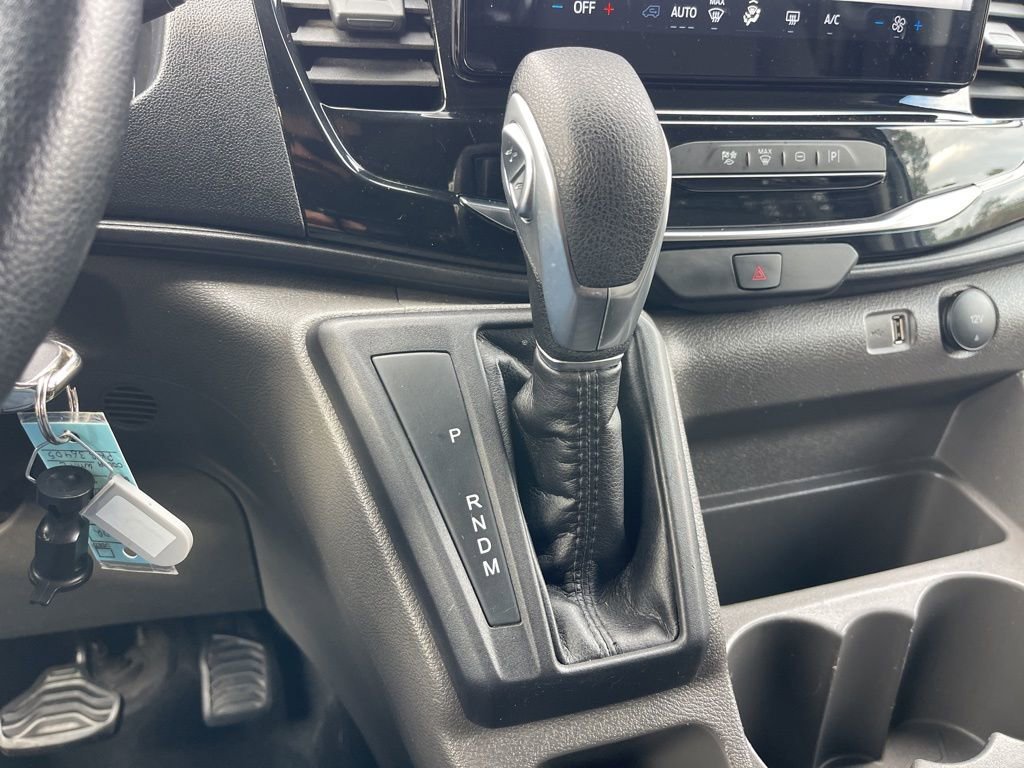 Used 2023 Ford Transit 350 XLT image 13