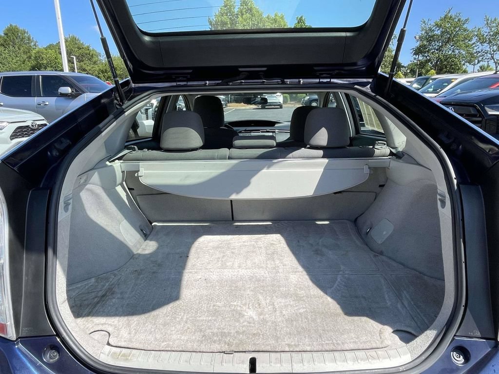 Used 2014 Toyota Prius Two FWD image 10