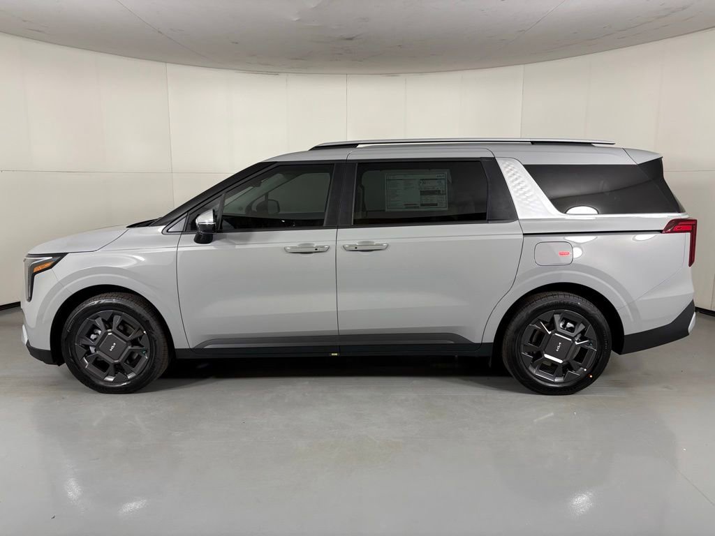 New 2026 Kia Carnival EX FWD image 5