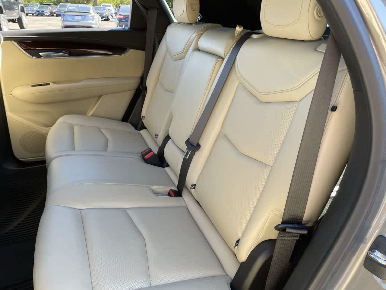 Used 2018 Cadillac XT5 Luxury AWD/4WD image 19