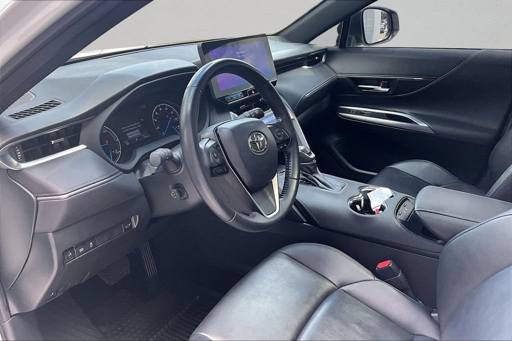 Certified 2023 Toyota Venza Nightshade AWD/4WD image 17