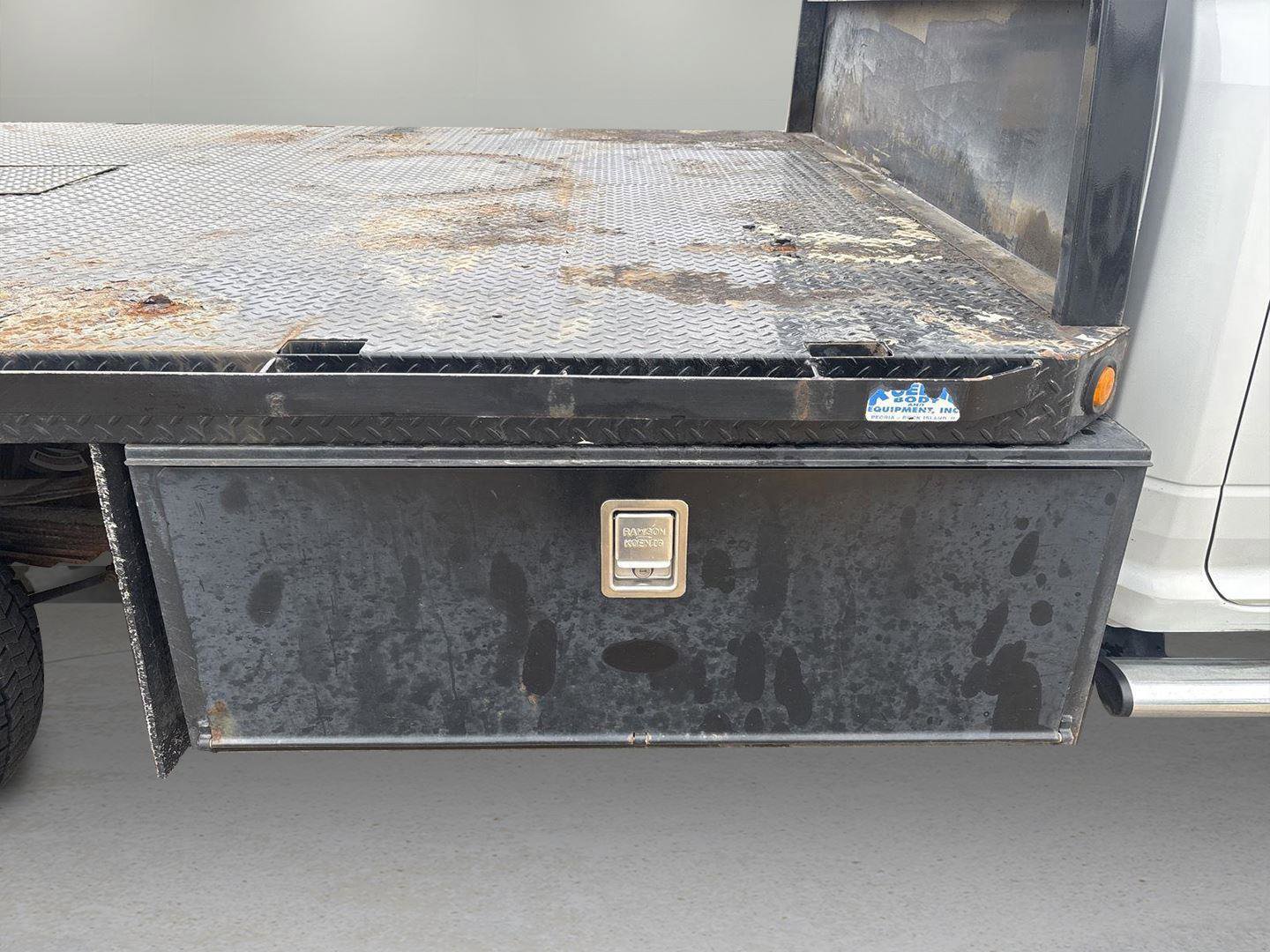 Used 2011 RAM 5500 SLT image 19