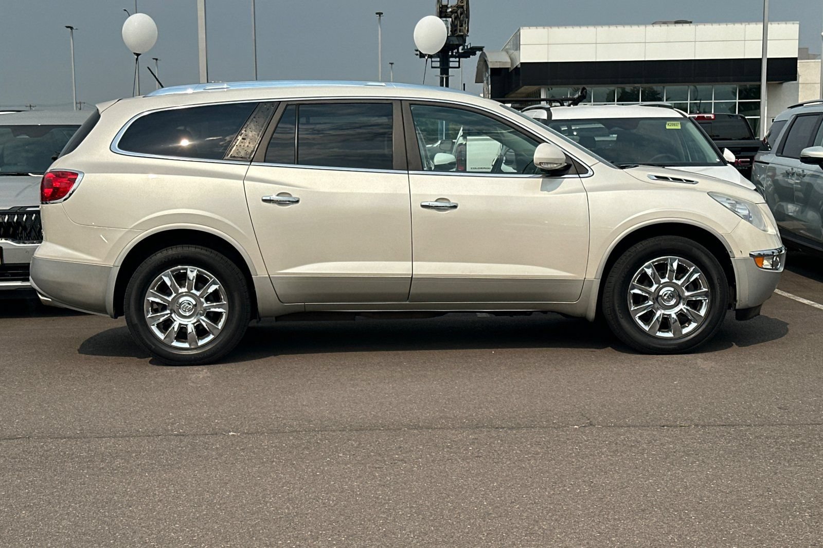 Used 2012 Buick Enclave Premium w/ Trailering Provision Package AWD/4WD image 3