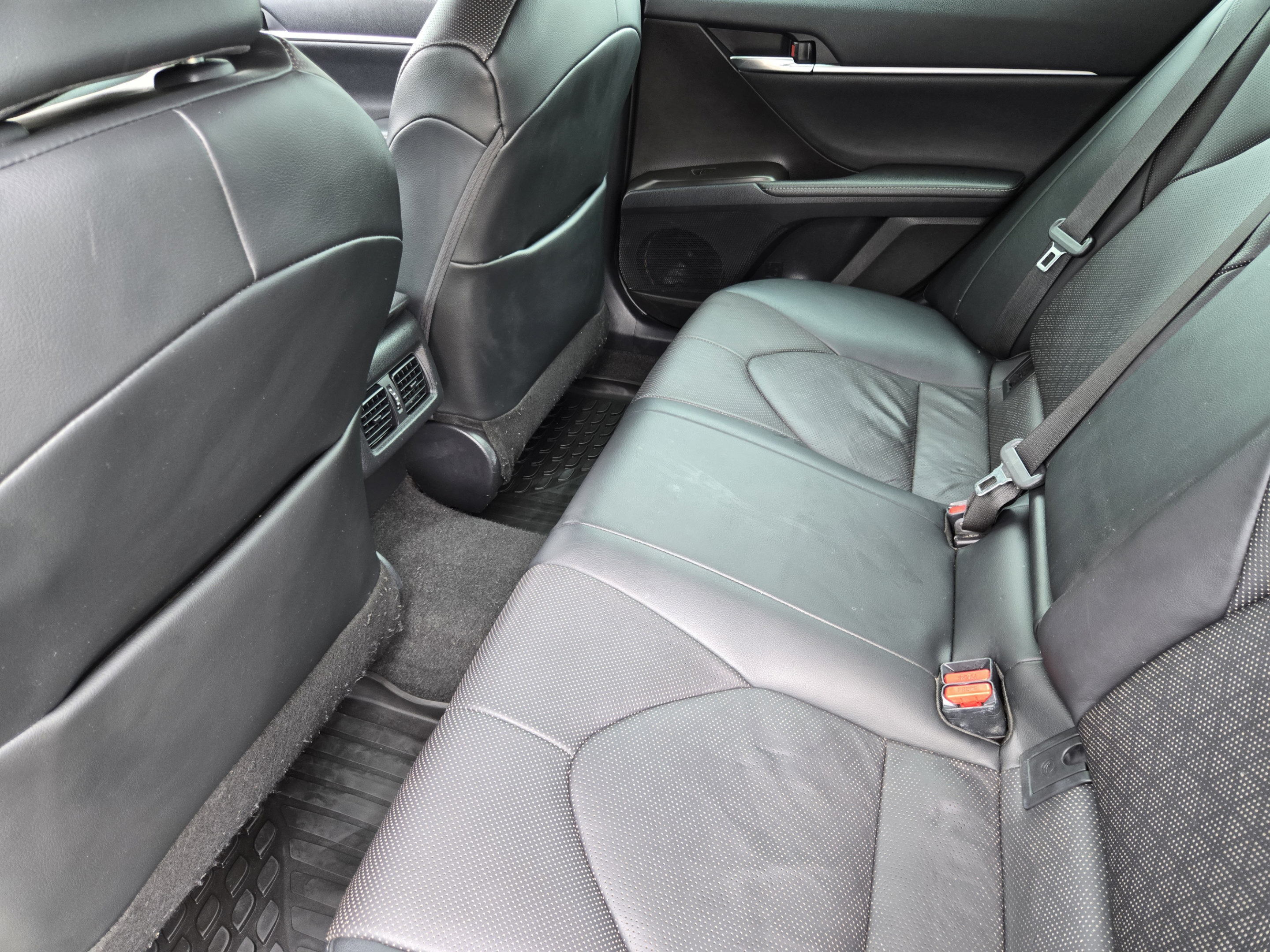 Used 2023 Toyota Camry XSE w/ Navigation Package FWD image 26