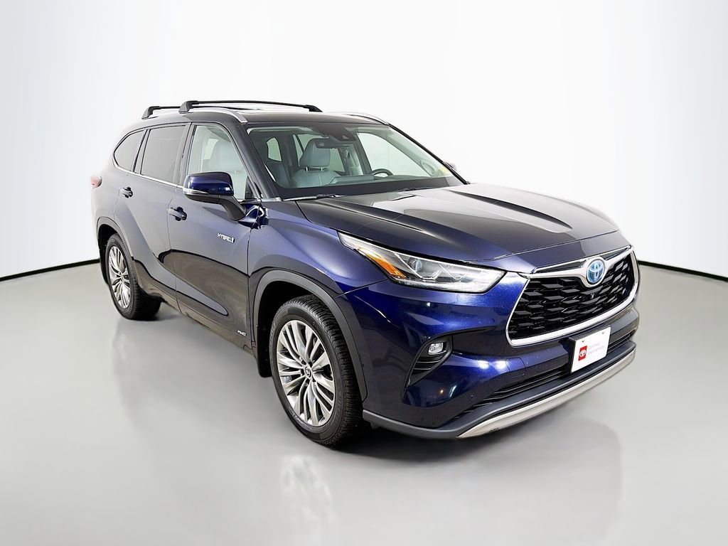 Used 2020 Toyota Highlander Platinum image 4