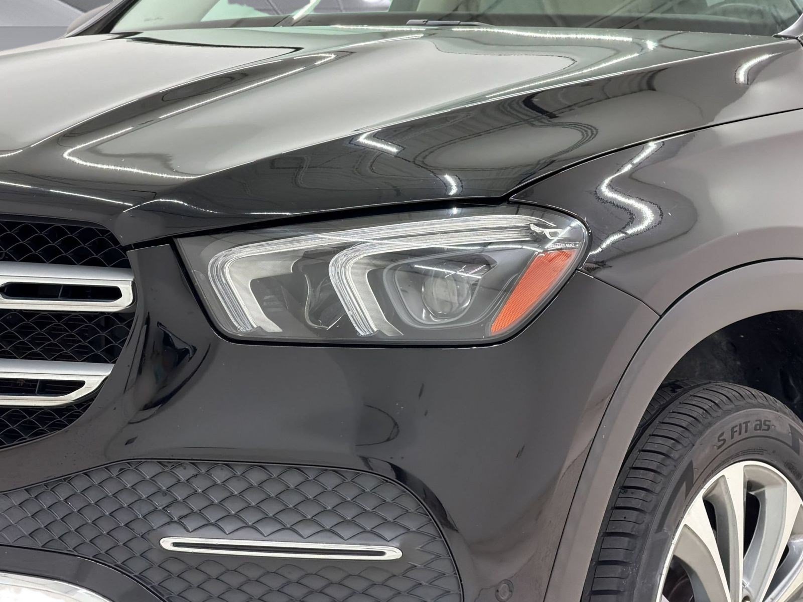 Certified 2020 Mercedes-Benz GLE 350 4MATIC w/ Premium Package image 12