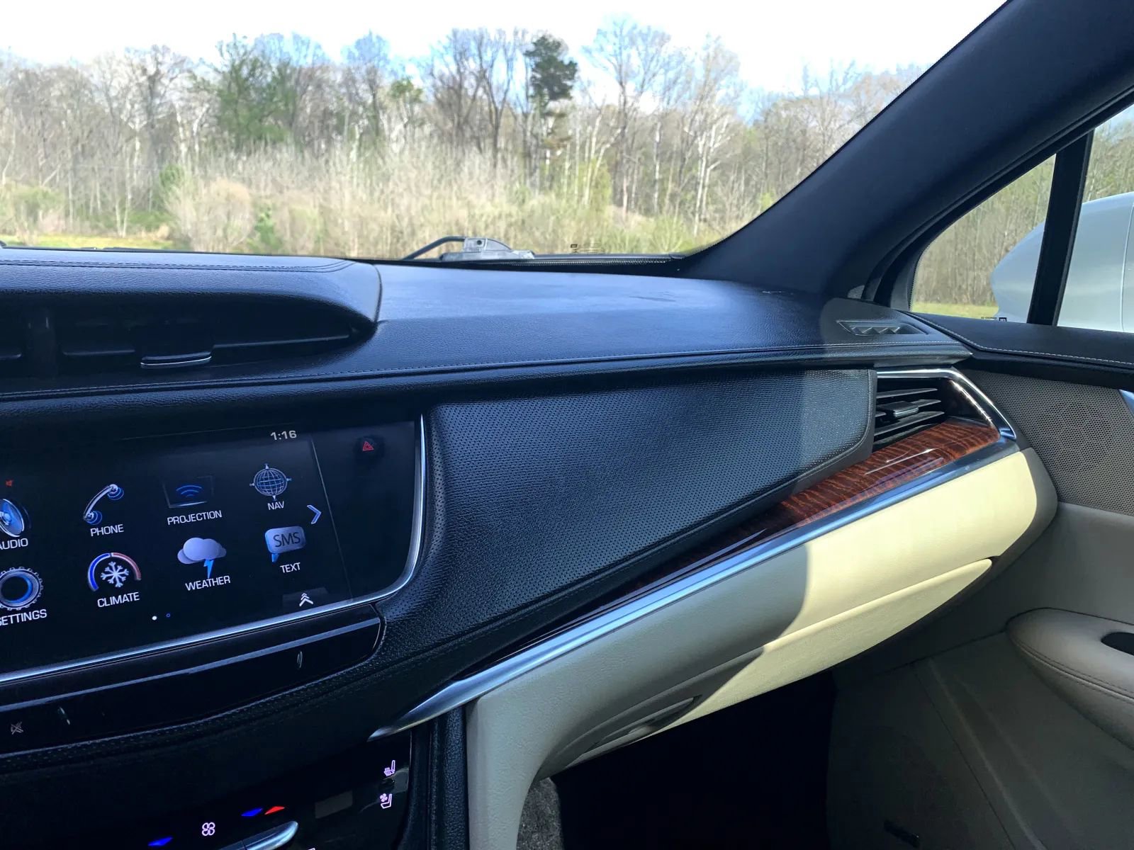 Used 2017 Cadillac XT5 Premium Luxury image 22