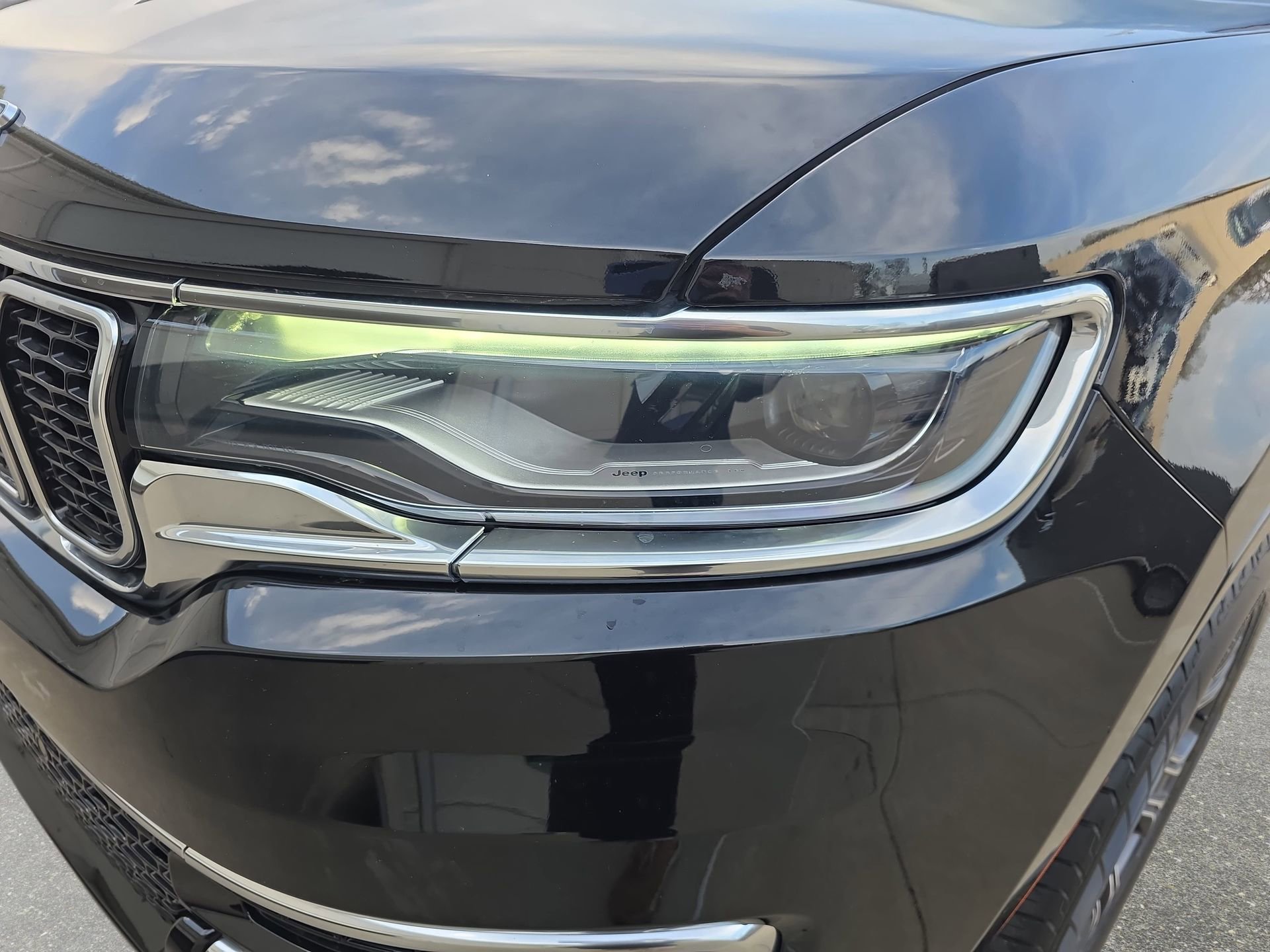 Used 2024 Jeep Wagoneer L Series II RWD image 28