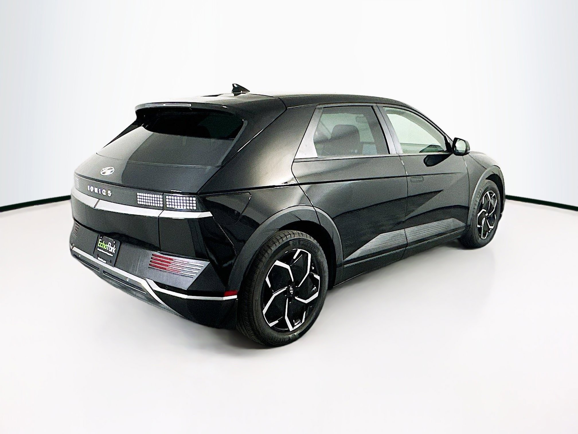 Used 2024 Hyundai Ioniq 5 SEL image 9