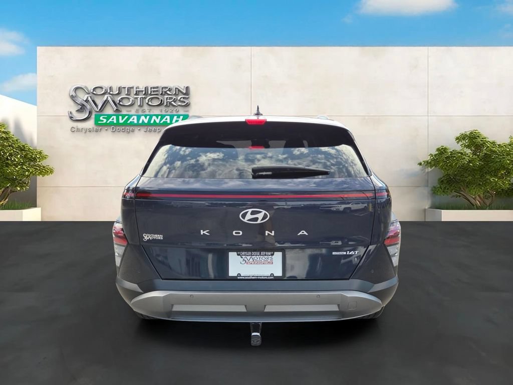 Used 2024 Hyundai Kona Limited AWD/4WD image 4