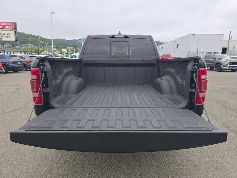 Used 2022 RAM 1500 Limited AWD/4WD image 19
