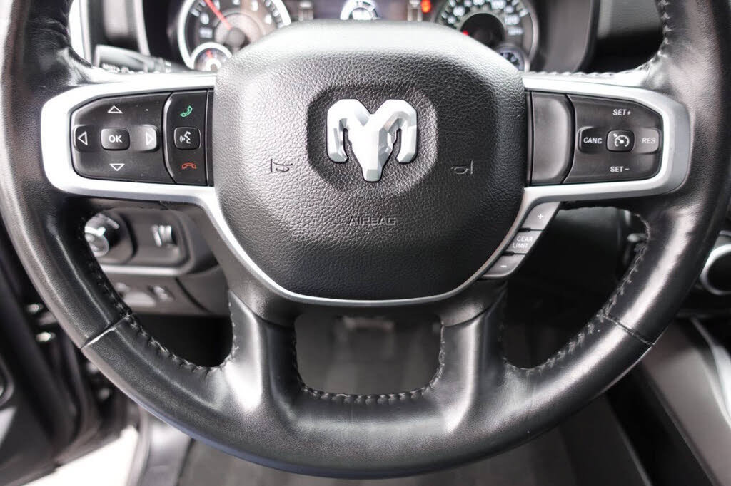 Used 2022 RAM 1500 Big Horn AWD/4WD image 48