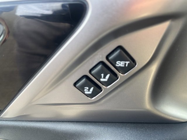 Used 2021 Subaru Outback Limited image 23