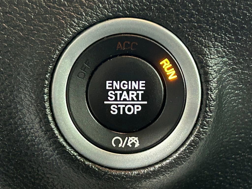 Used 2019 Dodge Challenger SXT w/ Plus Package RWD image 17