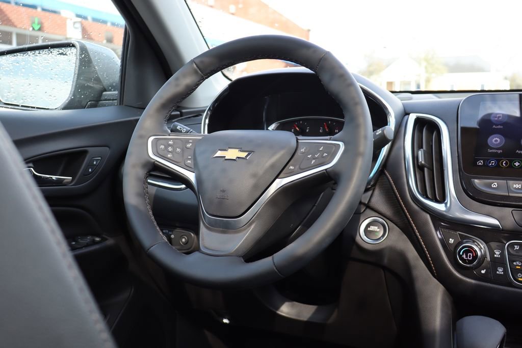 Used 2023 Chevrolet Equinox Premier image 45