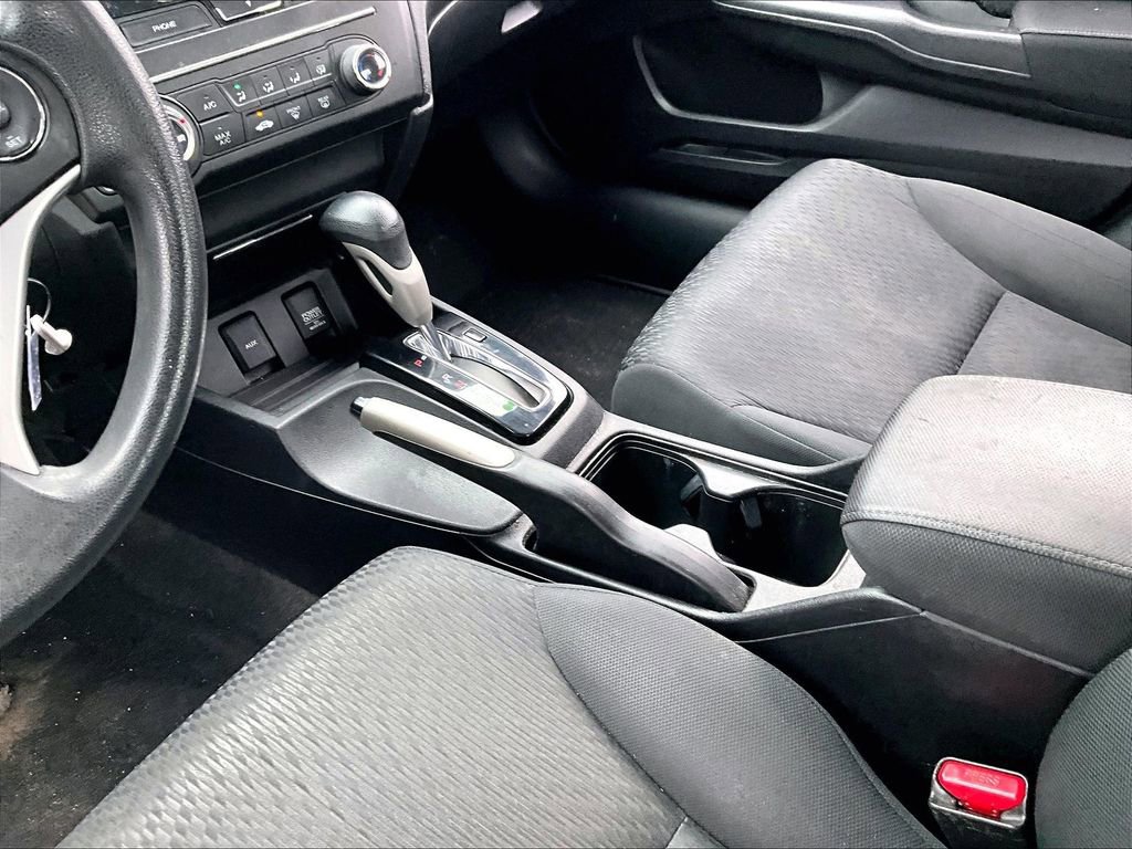 Used 2015 Honda Civic LX image 9