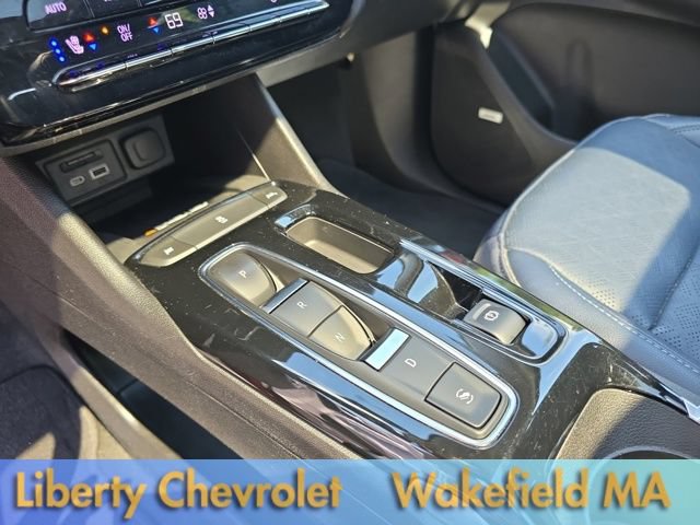 Used 2022 Chevrolet Bolt EUV Premier w/ Launch Edition FWD image 16