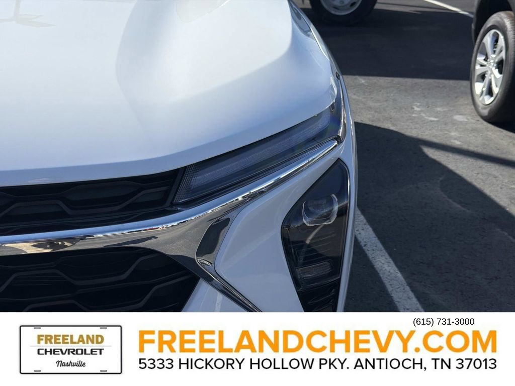 New 2026 Chevrolet Trax LT image 7