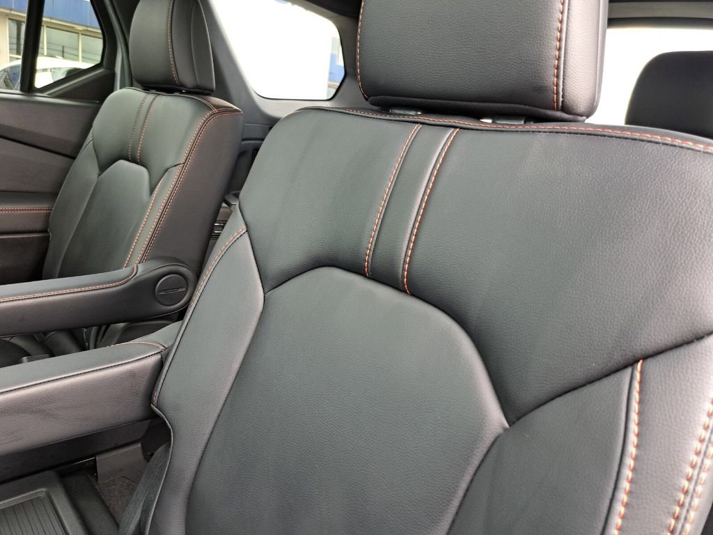 Used 2025 Honda Pilot TrailSport image 22