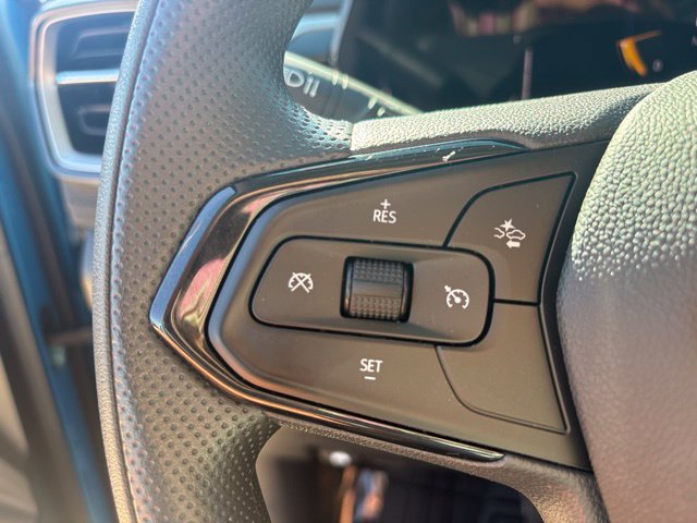 Used 2025 Chevrolet TrailBlazer LT AWD/4WD image 16