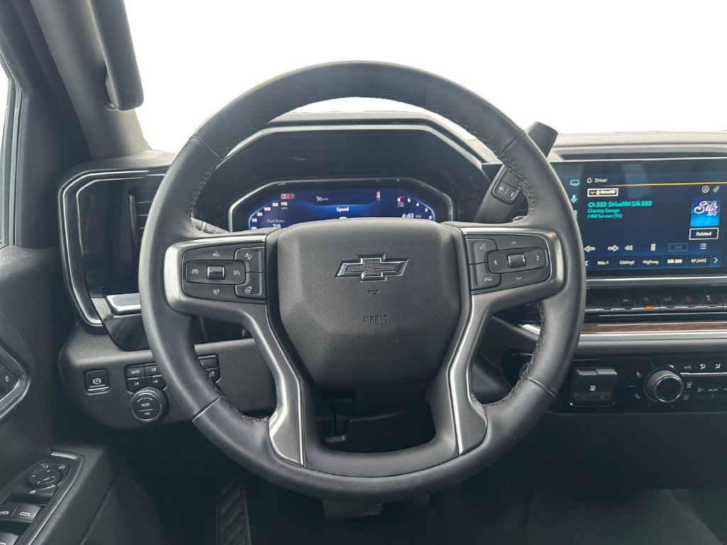 Used 2025 Chevrolet Silverado 1500 LT Trail Boss w/ Protection Package AWD/4WD image 18