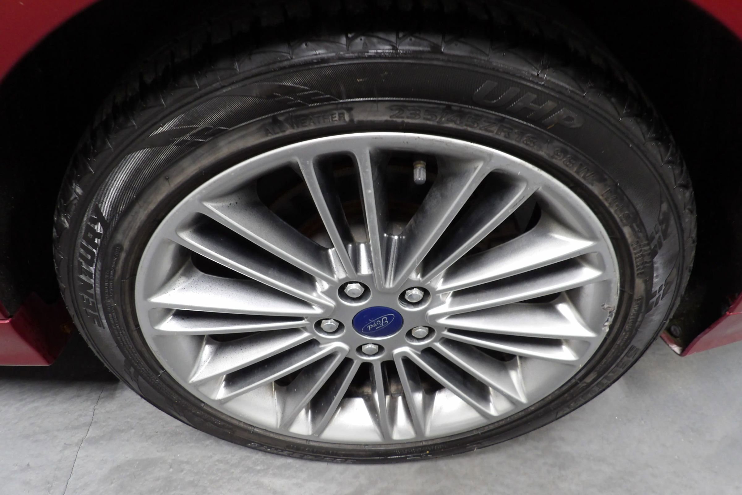 Used 2015 Ford Fusion Titanium image 22