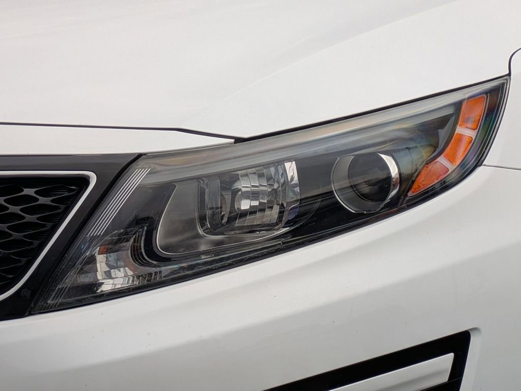 Used 2015 Kia Optima LX w/ LX Convenience Package image 7