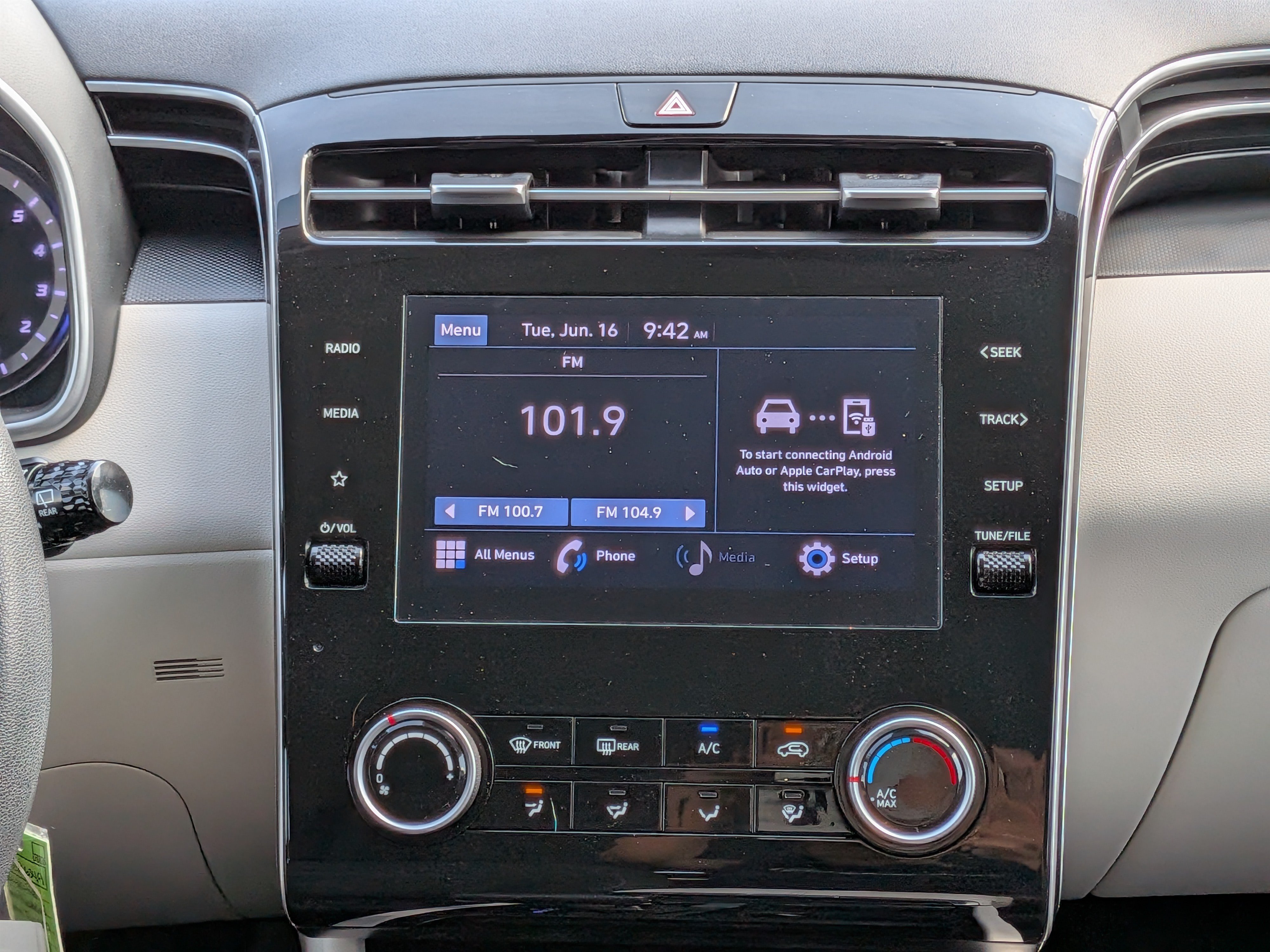 Used 2022 Hyundai Tucson SE FWD image 19