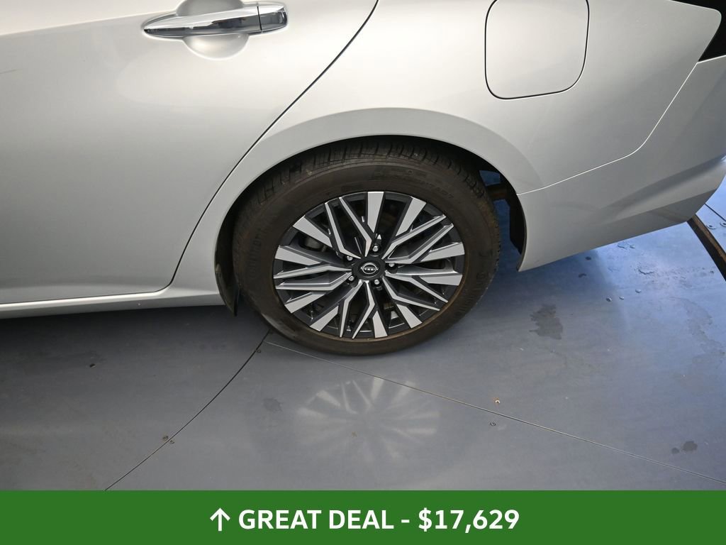 Used 2024 Nissan Altima 2.5 SV image 19