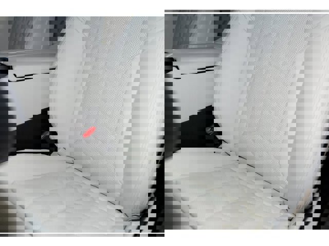 Used 2025 BMW 530i xDrive image 57