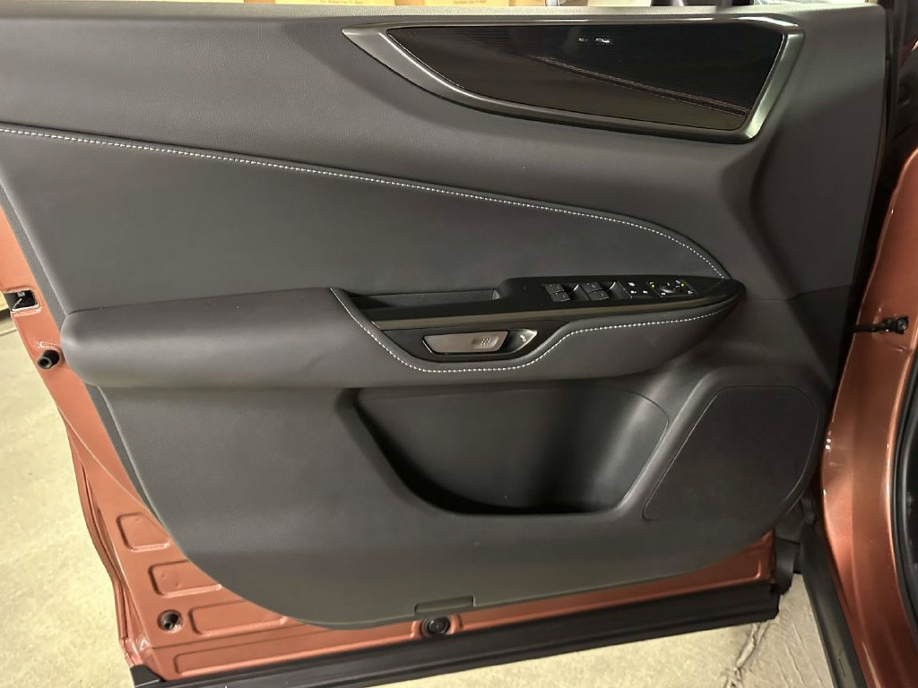 Used 2025 Lexus NX 250 AWD w/ Accessory Package (2T) image 19