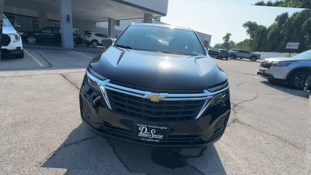 Used 2023 Chevrolet Equinox LS FWD image 3