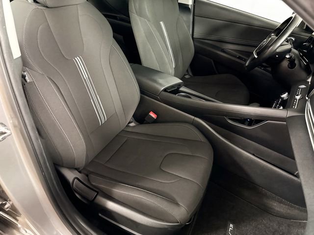 Used 2023 Hyundai Elantra SEL w/ Convenience Package FWD image 37