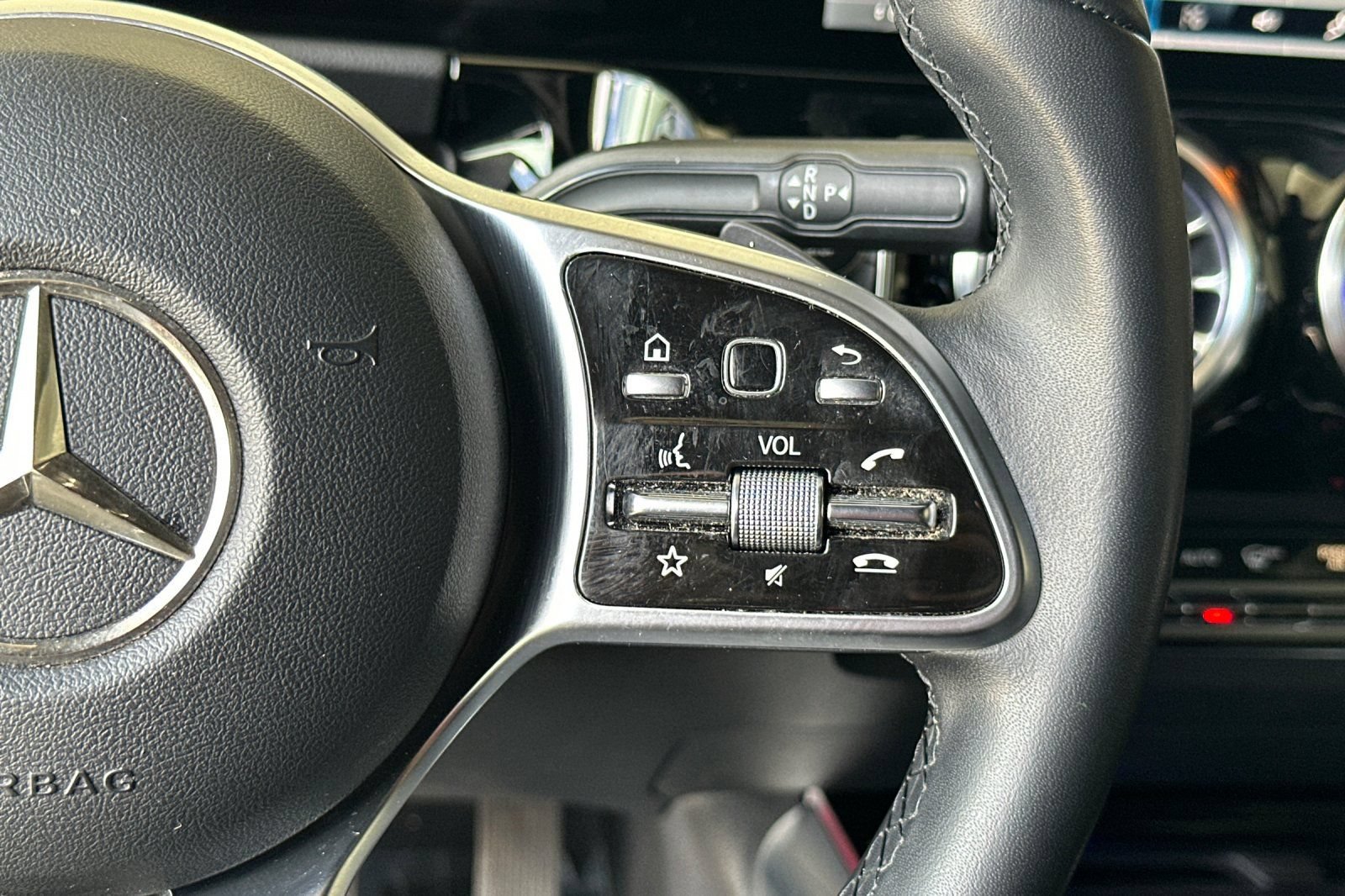 Certified 2023 Mercedes-Benz GLA 250 w/ Premium Package image 31