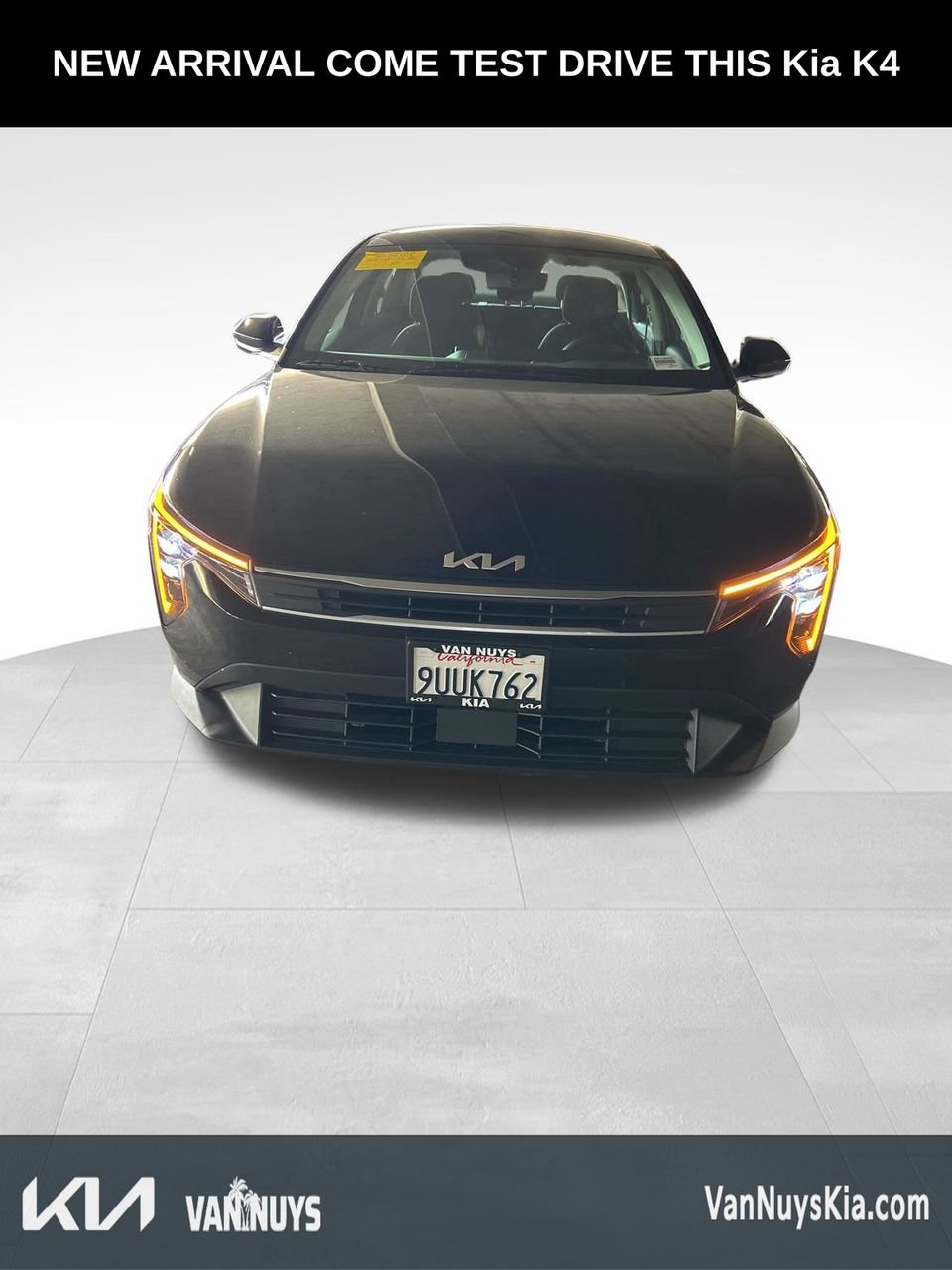 Used 2025 Kia K4 LXS image 2