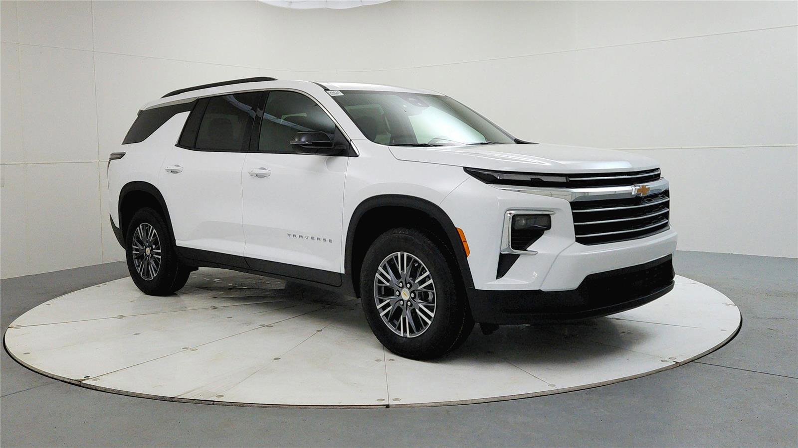 New 2026 Chevrolet Traverse LT