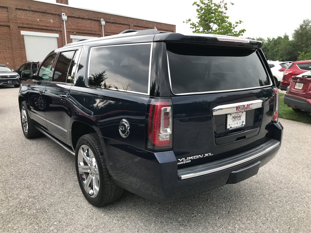 Used 2018 GMC Yukon XL Denali w/ Denali Ultimate Package AWD/4WD image 6