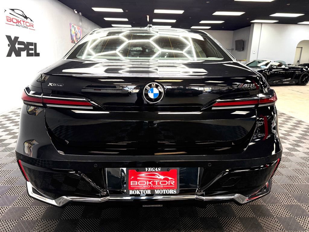 Used 2026 BMW 740i xDrive AWD/4WD image 12