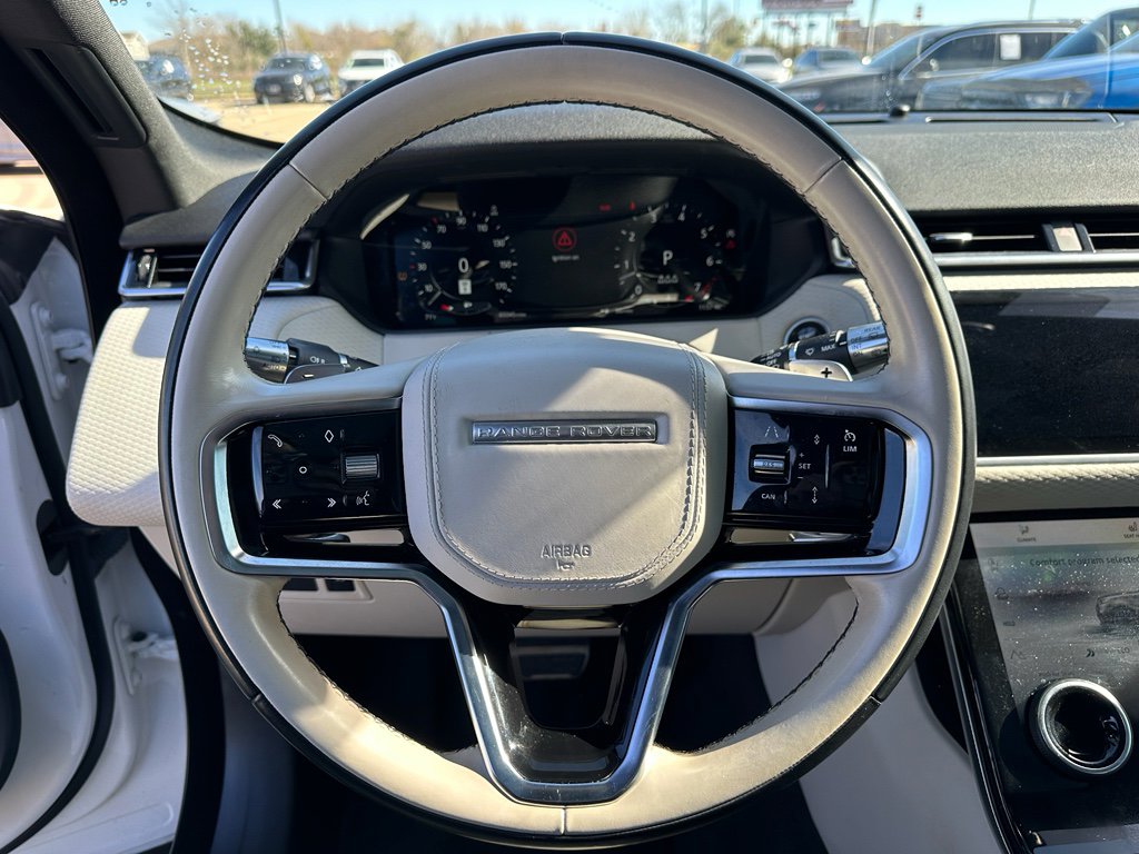 Used 2023 Land Rover Range Rover Velar R-Dynamic S image 15