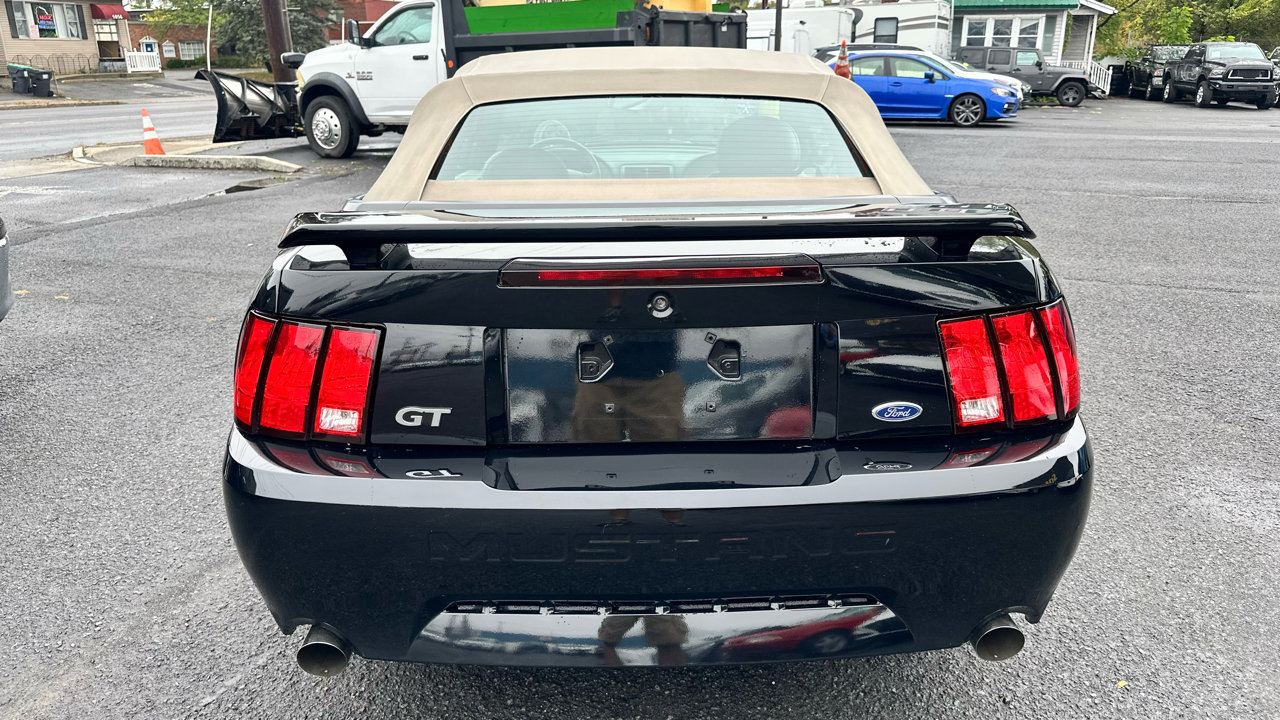 Used 2004 Ford Mustang GT Premium image 5