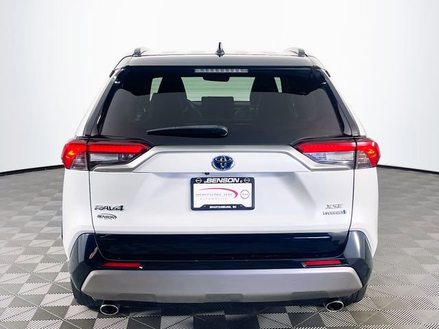 Used 2023 Toyota RAV4 XSE AWD/4WD image 7
