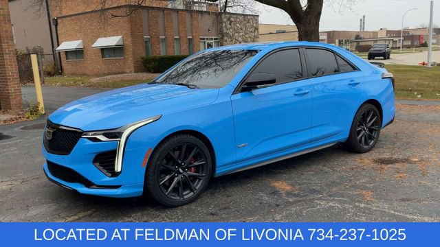 Used 2023 Cadillac CT4 V w/ Technology Package image 4