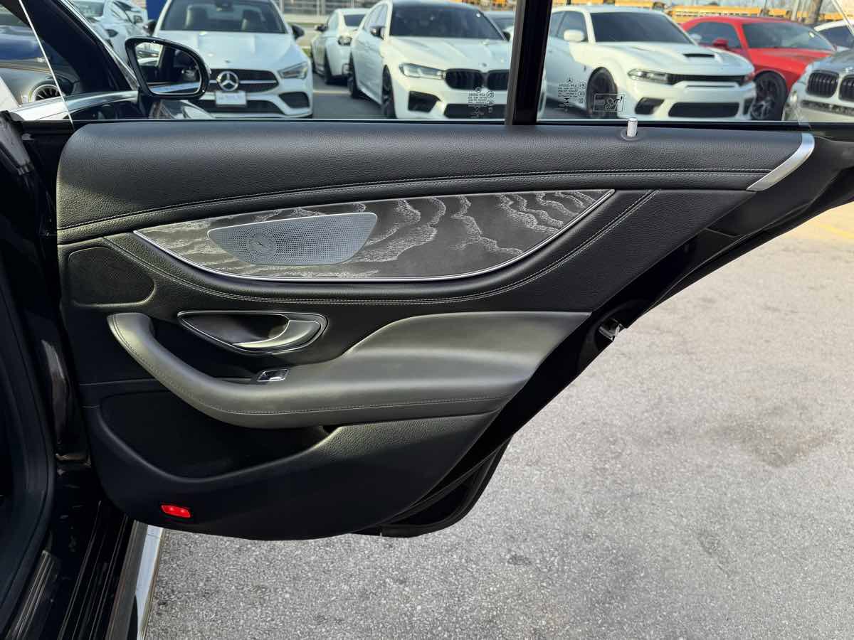 Used 2019 Mercedes-Benz AMG GT 63 image 39