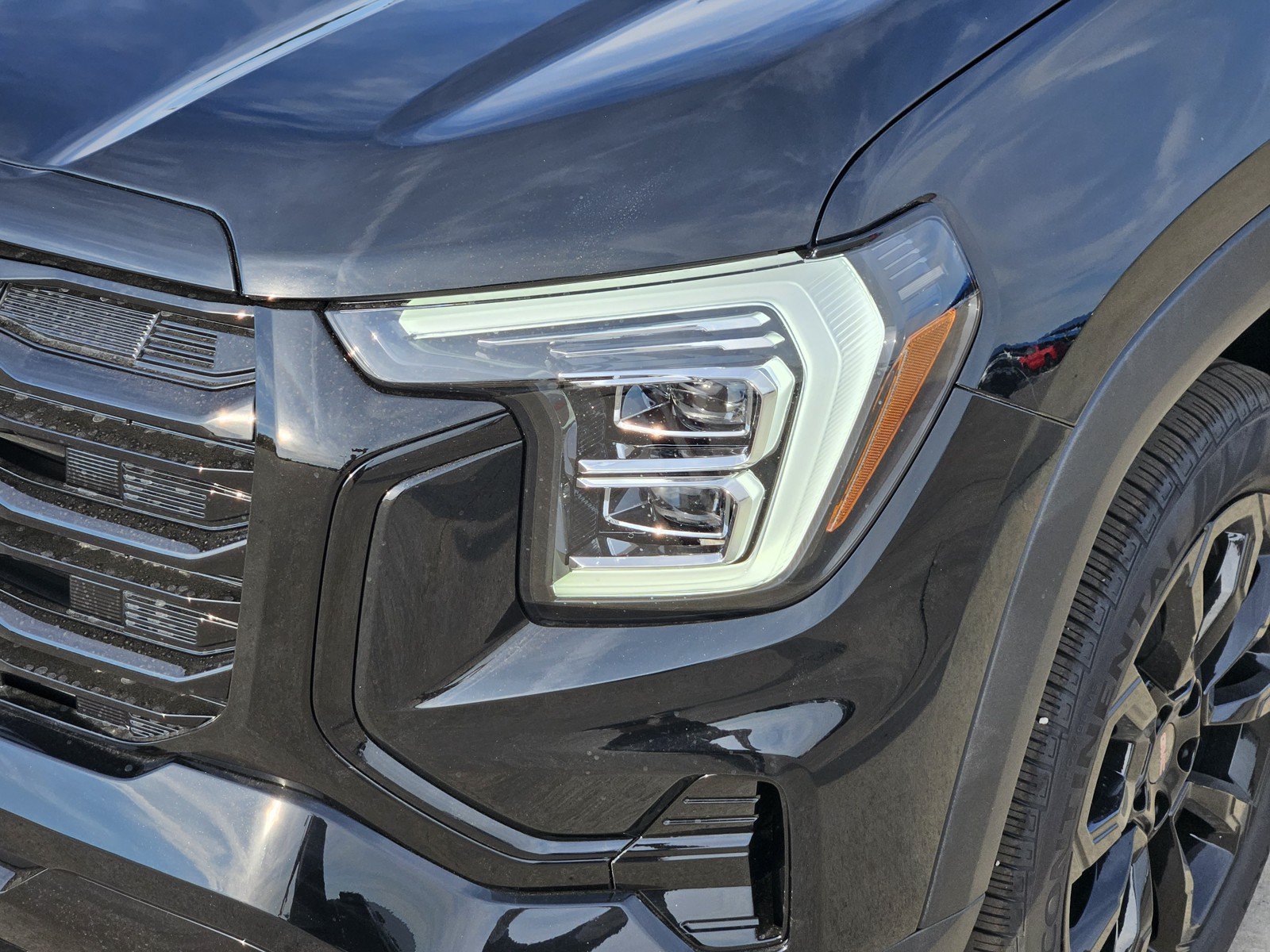 New 2027 GMC Terrain Elevation w/ Elevation Premium Package FWD image 5